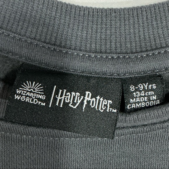 Hogwarts Black and Pink Crewneck Sweater - Picture 2 of 4